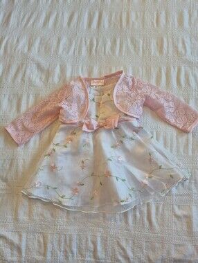Youngland baby girls 18 months embroidered dress with matching lacy bolero  NWOT
